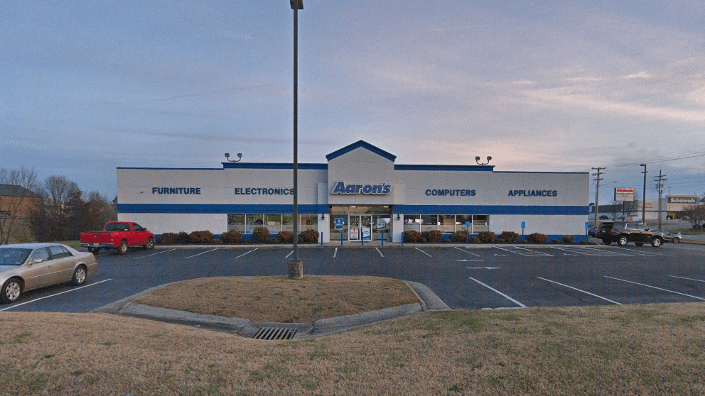 Exterior Photograph of Aaron's Store in Danville, Virginia